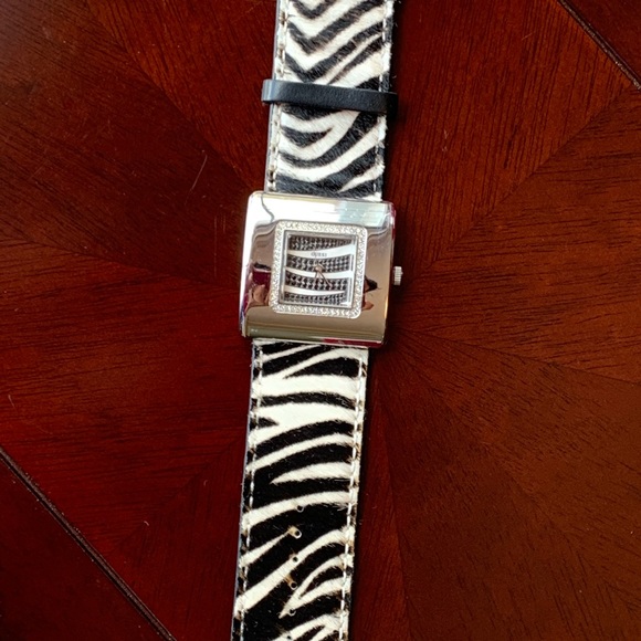 GUESS Leather Watch - Picture 2 of 7